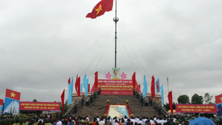 Ngày hội Thống nhất non sông tại Hiền Lương - Bến Hải, tỉnh Quảng Trị (30/4/2023)