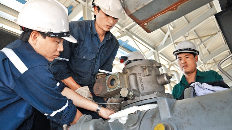 Doanh nghiệp ở TP Hồ Chí Minh cần được "tiếp sức" để vượt qua khó khăn (9/4/2023)