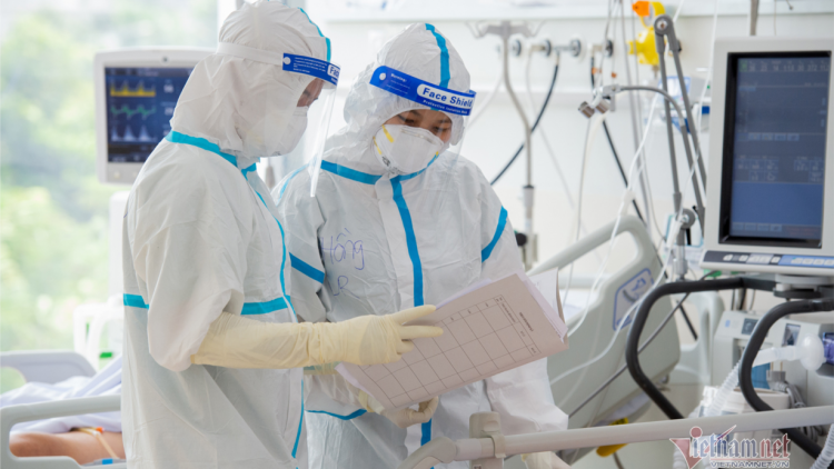 Bác sỹ khuyến cáo ngừa Covid 19 chuyển nặng (12/4/2023)
