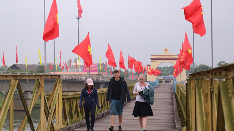 "Vườn cây hòa bình” tại Hiền Lương - Bến Hải (22/4/2023)
