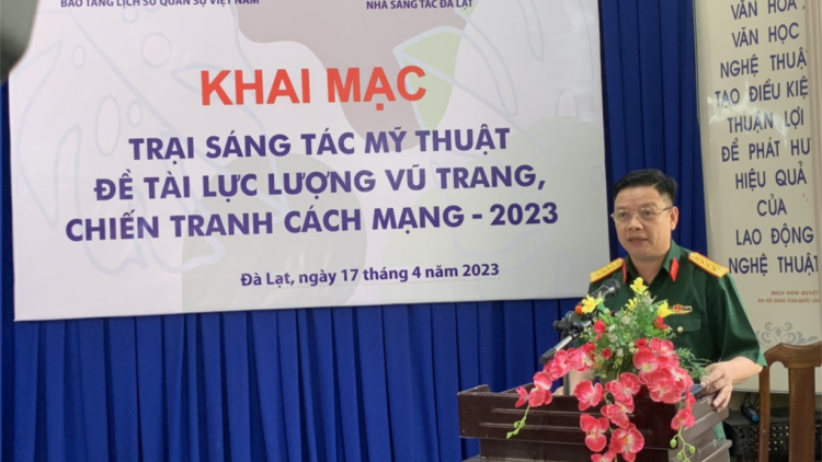 Khai mạc trại sáng tác mỹ thuật về lực lượng vũ trang tại Đà Lạt (17/2/2023)