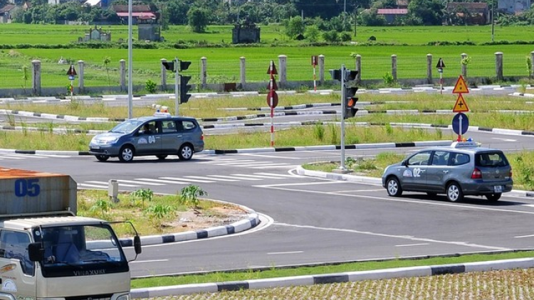 Đã phát hiện dấu hiệu sai phạm trong đào tạo, sát hạch lái xe, sẽ chuyển Công an (10/4/2023)
