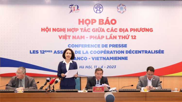 THỜI SỰ 21H30 ĐÊM 11/4/2023: Tăng cường mối quan hệ hợp tác địa phương giữa Việt Nam – Pháp, động lực thúc đẩy phục hồi và phát triển bền vững.