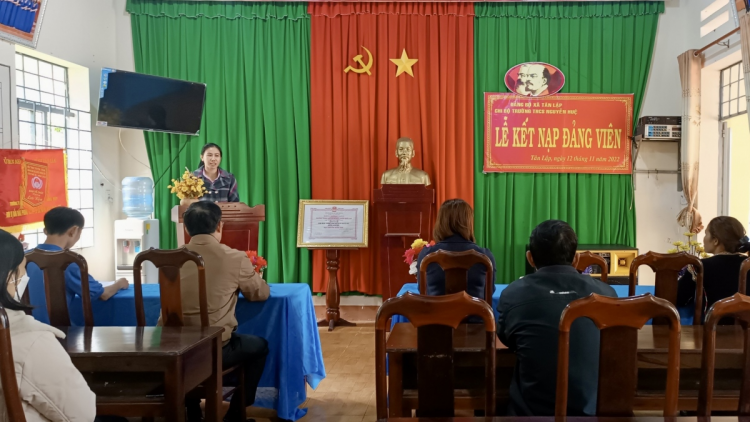 Đắc Lắc: Nỗ lực trong phát triển đảng viên ở thôn, buôn (23/5/2023)