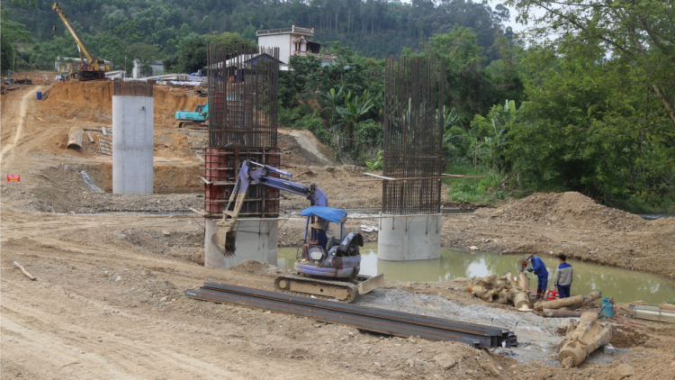 Bắc Kạn: Đẩy nhanh tiến độ thi công các 
công trình trọng điểm trước mùa mưa bão (03/5/2023)
