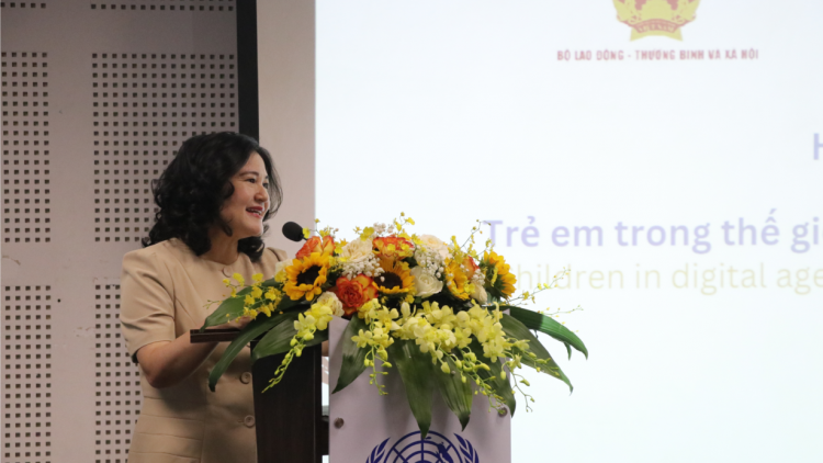 Trẻ em trong thế giới số- giải quyết rủi ro và thúc đẩy cơ hội (24/05/2023)