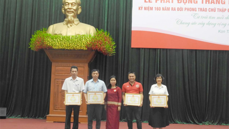 Kon Tum: Phát động Tháng nhân đạo năm 2023 (15/5/2023)
