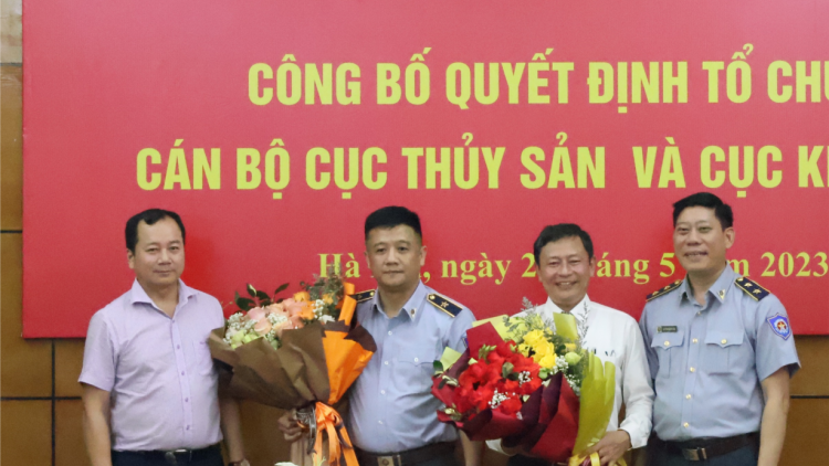 Công bố quyết định tổ chức, cán bộ Cục Thủy sản và Cục Kiểm ngư (26/05/2023)