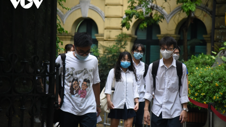 Vào trường THPT công lập có phải là lựa chọn duy nhất?  (26/05/2023)