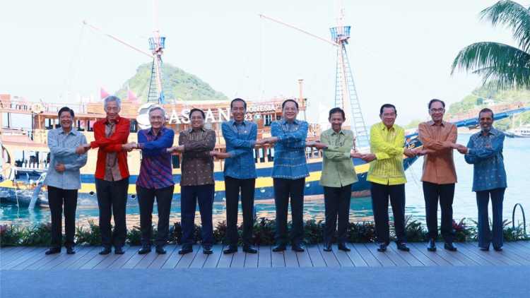 Thủ tướng: Đoàn kết không phải là khẩu hiệu suông mà phải thể hiện trong ý chí và hành động cụ thể để củng cố vai trò trung tâm của ASEAN (12/5/2023)