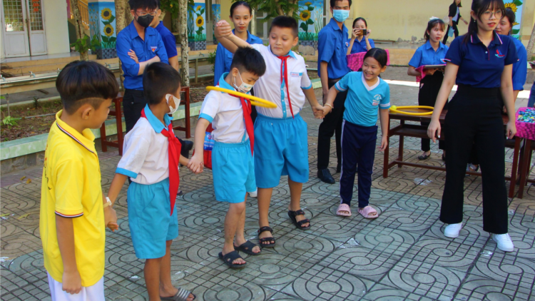 Cần Thơ: Khởi động “Chuyến xe ước mơ” dịp Hè đến với trẻ em khó khăn (23/6/2023)