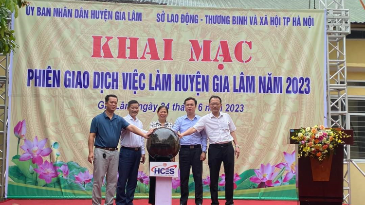Hà Nội: Hơn 1.700 chỉ tiêu việc làm, học nghề cho người lao động (24/06/2023)