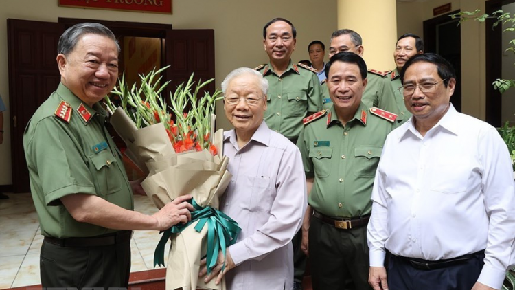 THỜI SỰ 18H CHIỀU 15/6/2023: Tổng Bí thư Nguyễn Phú Trọng chỉ đạo Hội nghị Đảng ủy Công an Trung ương sơ kết công tác 6 tháng qua và nửa nhiệm kỳ thực hiện Nghị quyết 13 của Đảng