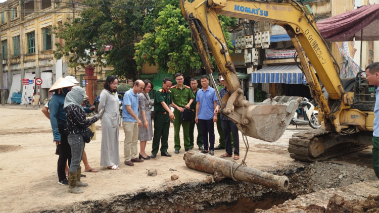 Hải Phòng: Phát hiện súng thần công từ thời Nguyễn (16/7/2023)