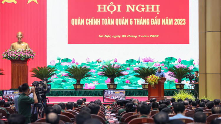 Thủ tướng: Không lơ là, chủ quan mất cảnh giác - Không để bị động, bất bất ngờ chậm chễ xử lý các vấn đề chiến thuật và tình huống đột xuất về quân sự, quốc phòng (5/7/2023)