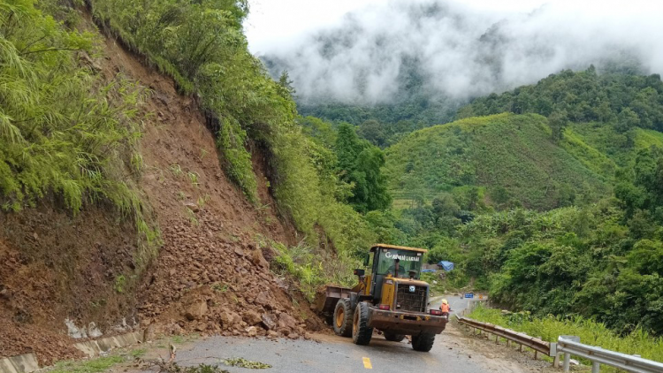 Lai Châu quyết tâm không để giao thông ách tắc trong mùa mưa lũ (28/7/2023)