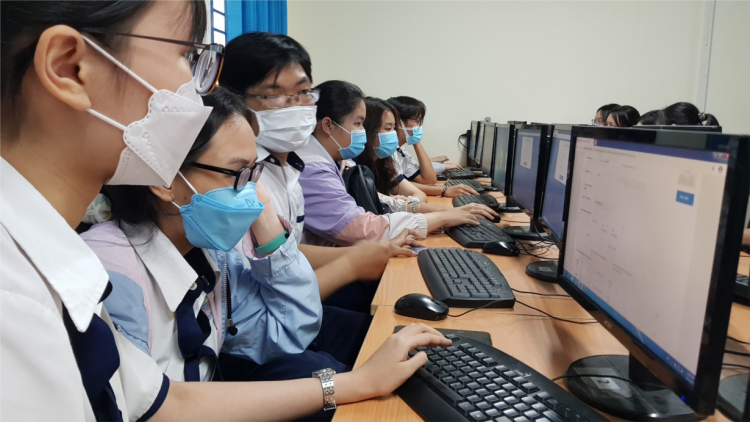 Xét tuyển đại học 2023: Thí sinh nên nhanh chóng hoàn thành đăng ký nguyện vọng (28/7/2023)