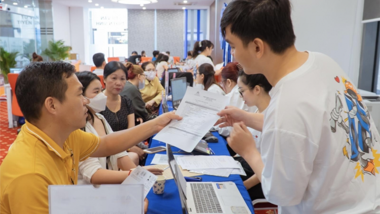 Rà soát dữ liệu trong giai đoạn nước rút đăng ký xét tuyển đại học (28/7/2023)