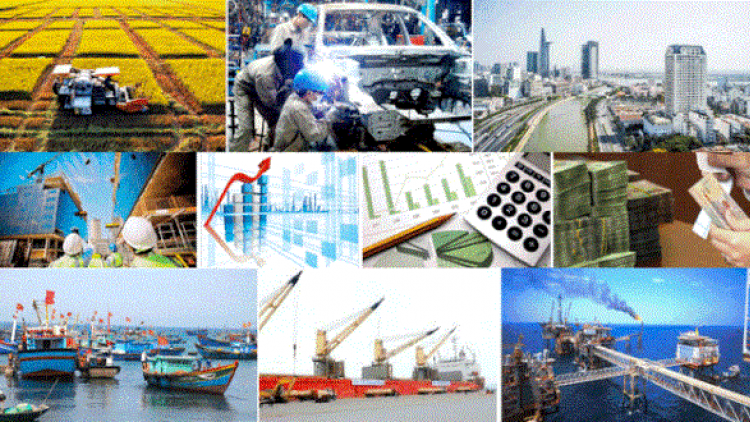Kinh tế Việt Nam chuyển biến nhưng còn nhiều thách thức (8/7/2023)