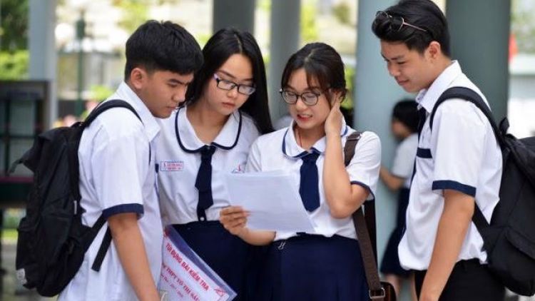 Xét tuyển đại học 2023: Nhiều thí sinh vẫn chưa đăng ký nguyện vọng xét tuyển (23/7/2023)