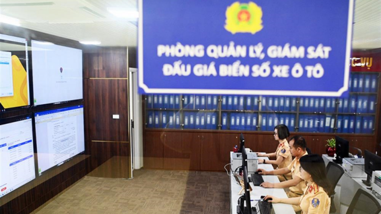 Sẽ đấu giá 11 biển số xe ô tô  siêu đẹp trước ngày 16/9 (28/8/2023)
