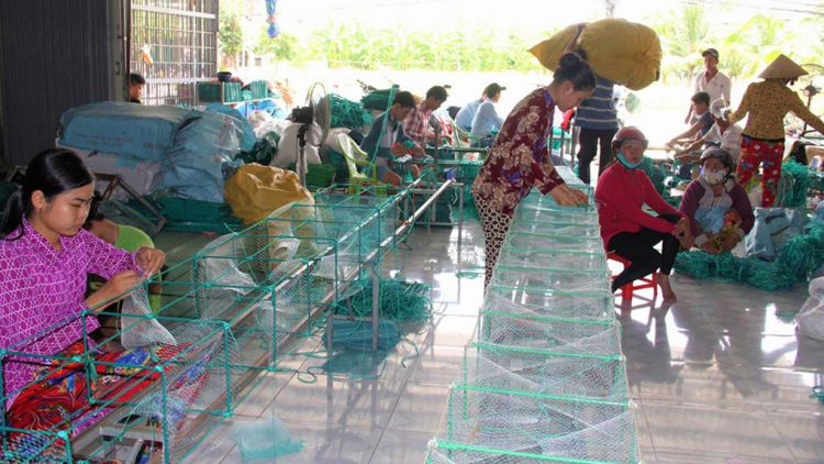 Cần Thơ: Mùa nước nổi sắp về, làng nghề đan ráp lú - lưới lại nhộn nhịp (07/8/2023)