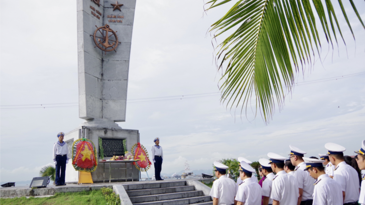 Lữ đoàn 170 Vùng 1 Hải quân phát huy tinh thần “Dám đánh, quyết đánh và biết đánh thắng” (02/08/2023)