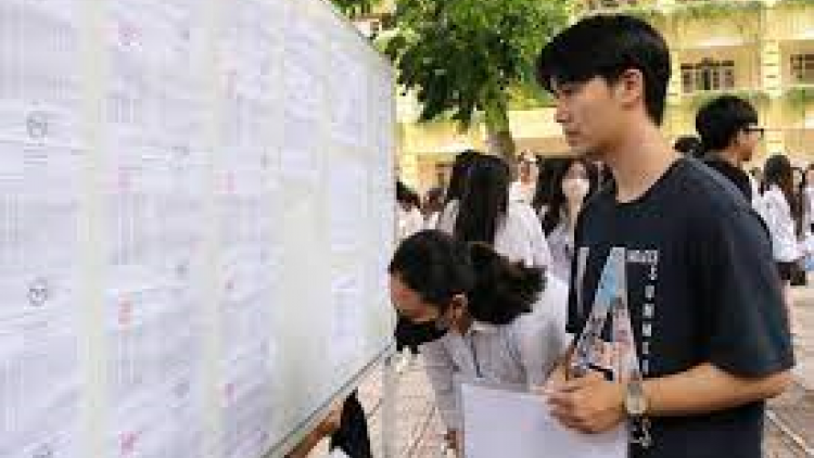 Công bố điểm chuẩn đại học 2023: Không còn tình trạng điểm chuẩn 30 điểm (23/8/2023)