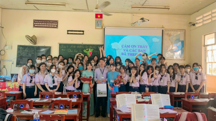Tiền Giang:  Nỗ lực khắc phục việc thiếu hơn 340 giáo viên trong năm học mới (21/8/2023)