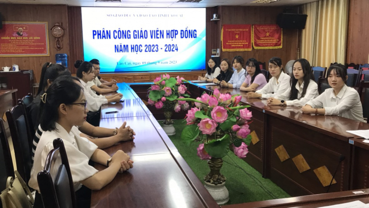 Thiếu trầm trọng giáo viên, Lào Cai phải nhờ tỉnh khác dạy trực tuyến (10/9/2023)