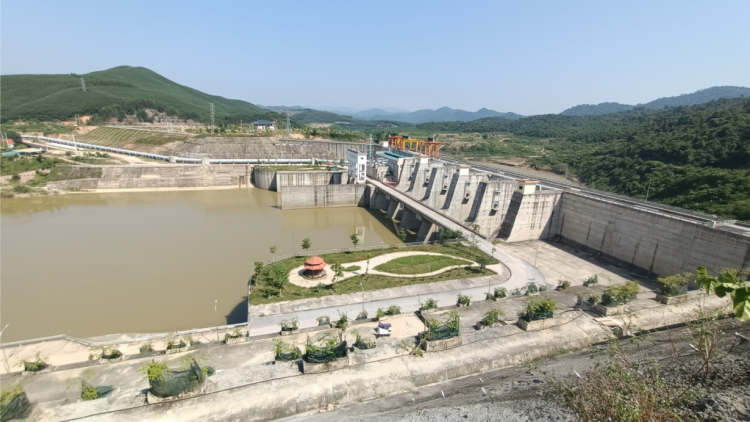 Nghệ An: Đại dự án nghìn tỷ đắp chiếu chờ di dân (20/9/2023)