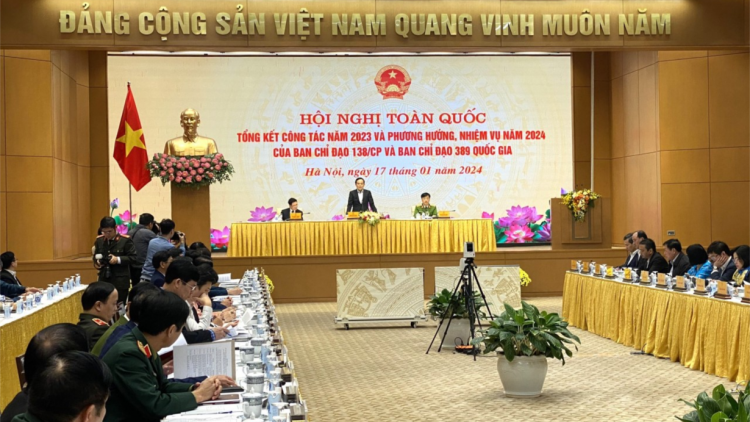 Năm 2024, cần xác định “trọng điểm” để đấu tranh chống buôn lậu, gian lận thương mại và hàng giả (18/1/2024)