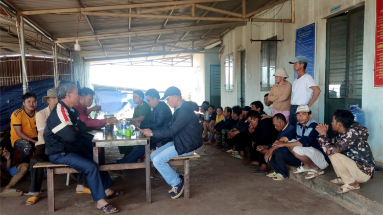 Gia Lai: Hàng chục công nhân lay lắt ở công trường vì bị nợ lương (30/01/2024)