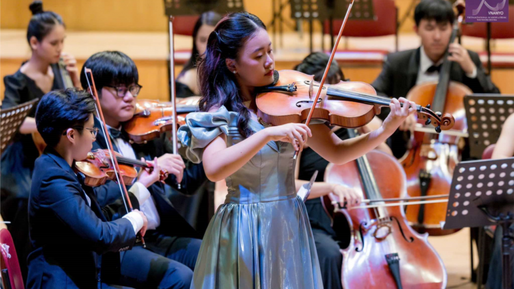 Nghệ sỹ viola Lê Hoàng Ngọc Minh: Hạt giống vàng của âm nhạc hàn lâm Việt Nam (8/10/2024)