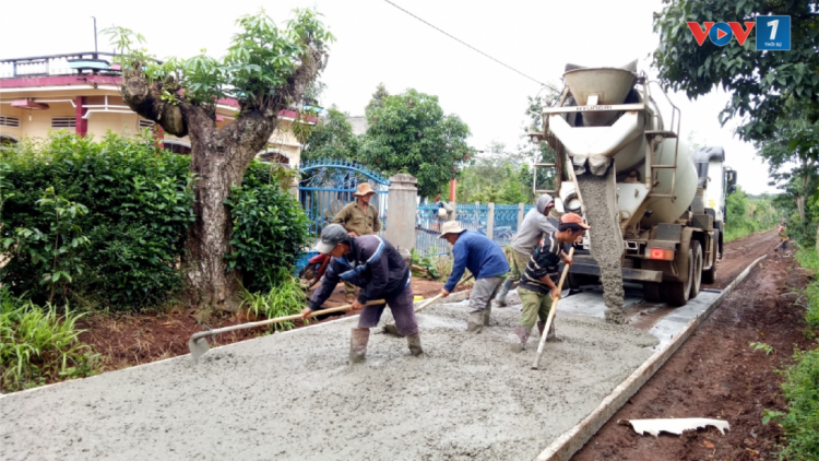 Đắk Lắk phấn đấu có 100 xã, 4 huyện đạt chuẩn nông thôn mới (24/10/2024)
