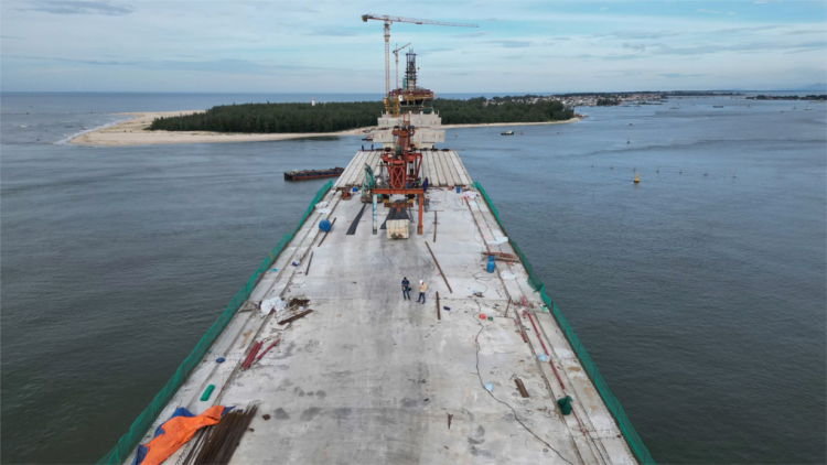 Nâng cấp hạ tầng giao thông, tạo động lực phát triển đô thị Thừa Thiên Huế (16/10/2024)