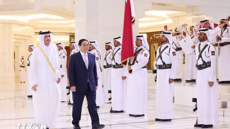 Thủ tướng Sheikh Mohammed bin Abdulrahman bin Jasim Al-Thani chủ trì lễ đón Thủ tướng Chính phủ Phạm Minh Chính thăm chính thức Nhà nước Qatar (31/10/2024)