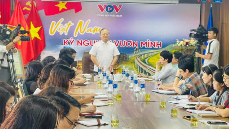 Tổng Giám đốc VOV kiểm tra việc triển khai chuỗi chương trình “Việt Nam- Kỷ nguyên vươn mình” (4/10/2024)
