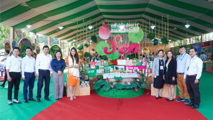 Chuyển đổi xanh, chuyển đổi số là xu thế tất yếu để ĐBSCL phát triển bền vững (18/11/2024)