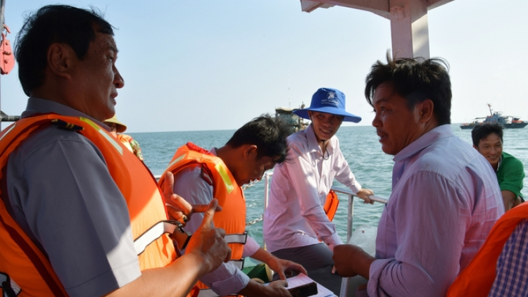 Lực lượng Kiểm ngư cùng ngư dân trên mọi hải trình (25/11/2024)