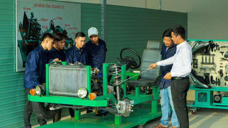 Khan hiếm lao động chất lượng cao, Bình Dương tìm kiếm mọi giải pháp (26/12/2024)