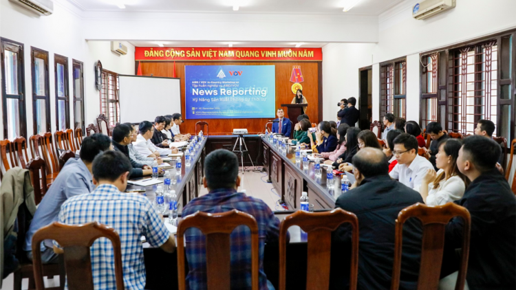 Nâng cao kỹ năng nghiệp vụ cho phóng viên các tỉnh khu vực Tây Nguyên (9/12/2024)