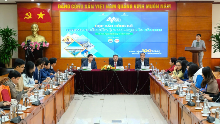 Festival nghề Muối Việt Nam - Bạc Liêu năm 2025: “Hành trình 100 năm nghề muối - Đời người” (16/12)