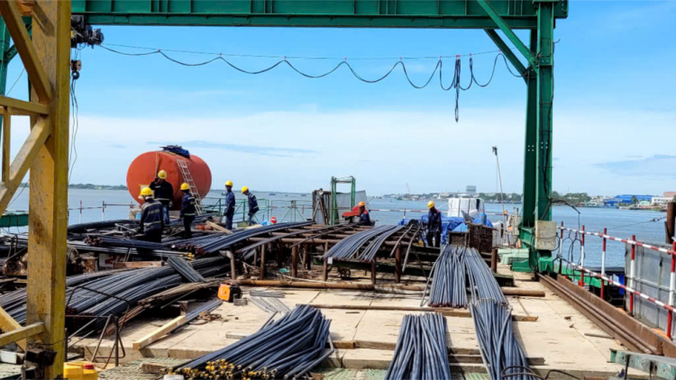 Những ngày cuối năm trên công trình xây dựng Công trình cầu Rạch Miễu 2 (26/12/2024)