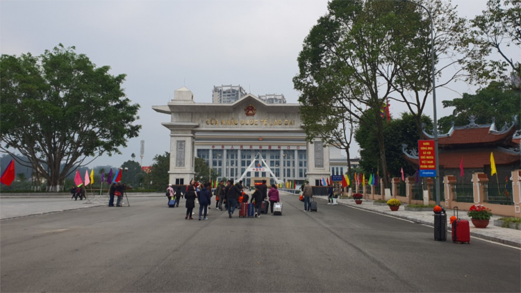 Những người xông đất cửa khẩu Lào Cai đầu năm mới(10/02/2024)