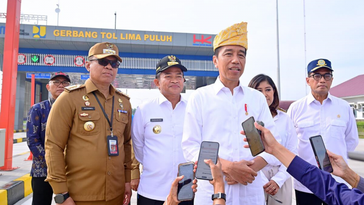 Bầu cử Indonesia: Tổng thống cam kết không tham gia vận động trước “giờ G” (8/2/2024)