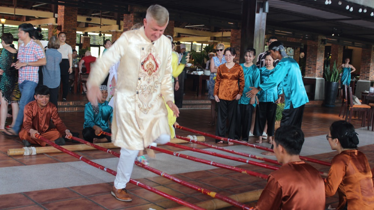 Tết của “làng Tây” ở Bình Thuận (07/02/2024)