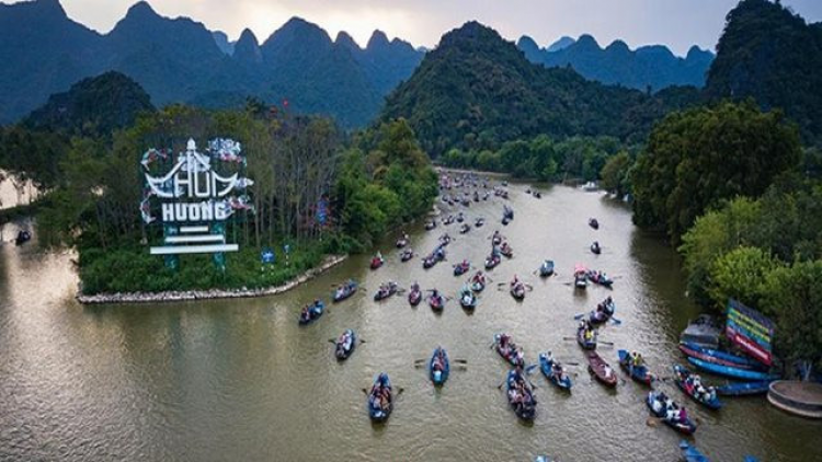 Lễ hội Chùa Hương Xuân Giáp Thìn 2024: Đổi mới tổ chức, siết chặt quản lý các dịch vụ (14/2/2024)