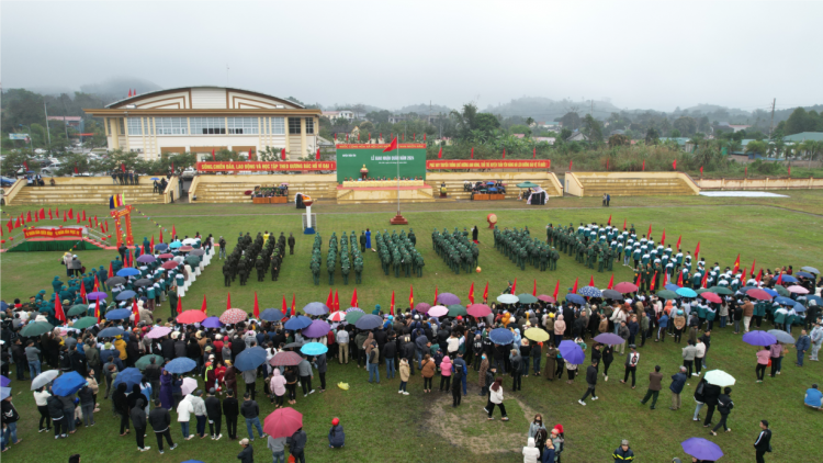 Hơn 1300 tân binh Yên Bái lên đường nhập ngũ (25/2/2024)