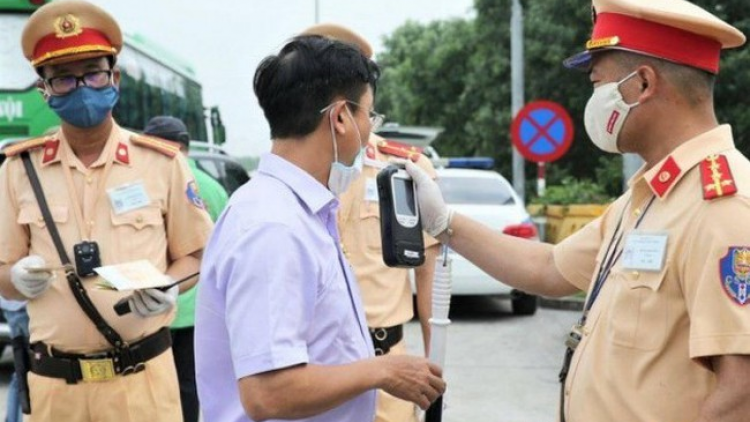 Quy định nồng độ cồn bằng 0 khi lái xe là cần thiết (28/2/2024)